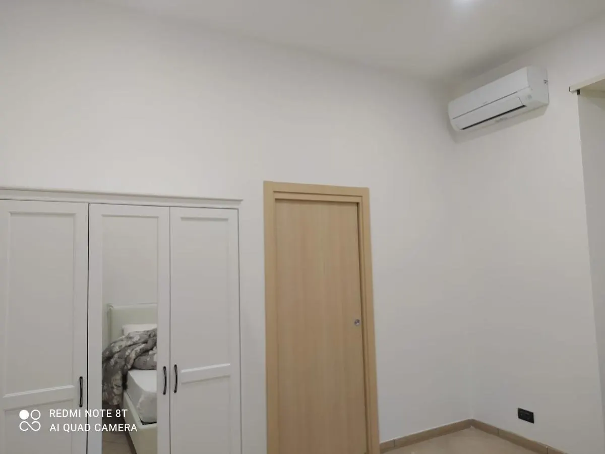 Napoli&Love Apartment Bovio Centro Storico Naples